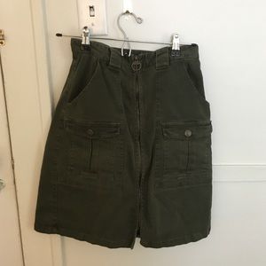 Military-style H&M skirt